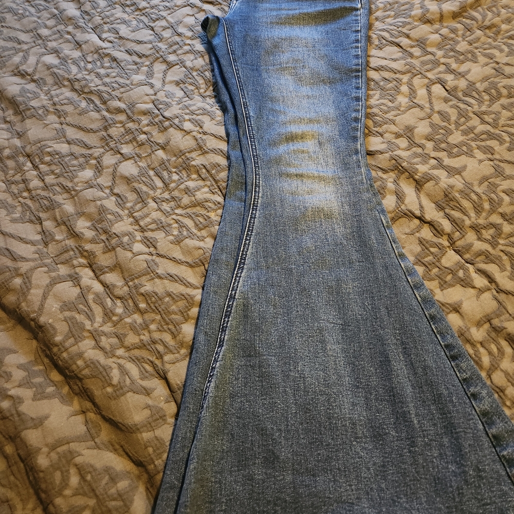 LADIES ROCK AND ROLL JEANS - Picture 4 of 5